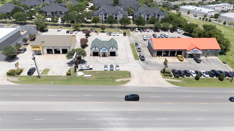 More Photos Of 2316 Pecan St W, Pflugerville Carwash For Sale