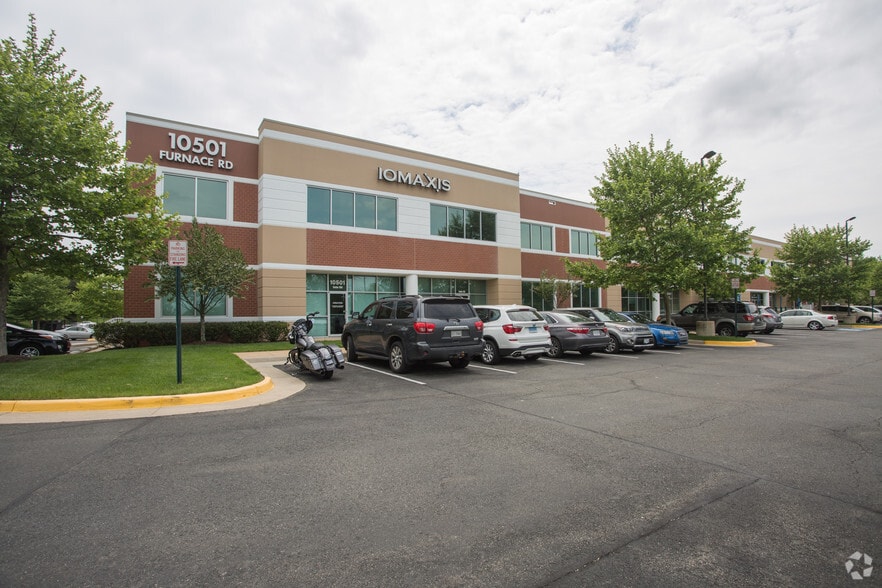 More Photos Of 10501 Furnace Rd, Lorton Flex For Lease