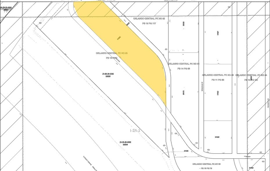 More Photos Of 2901 Titan Row, Orlando Warehouse For Lease