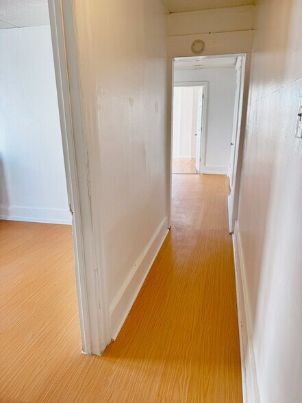 More Photos Of 5101 Ventnor Ave, Ventnor Storefront Retail Residential For Sale