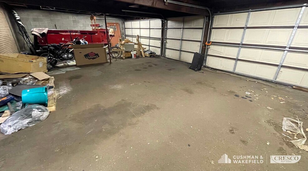 More Photos Of 5439 Perkins Rd, Bedford Warehouse For Lease