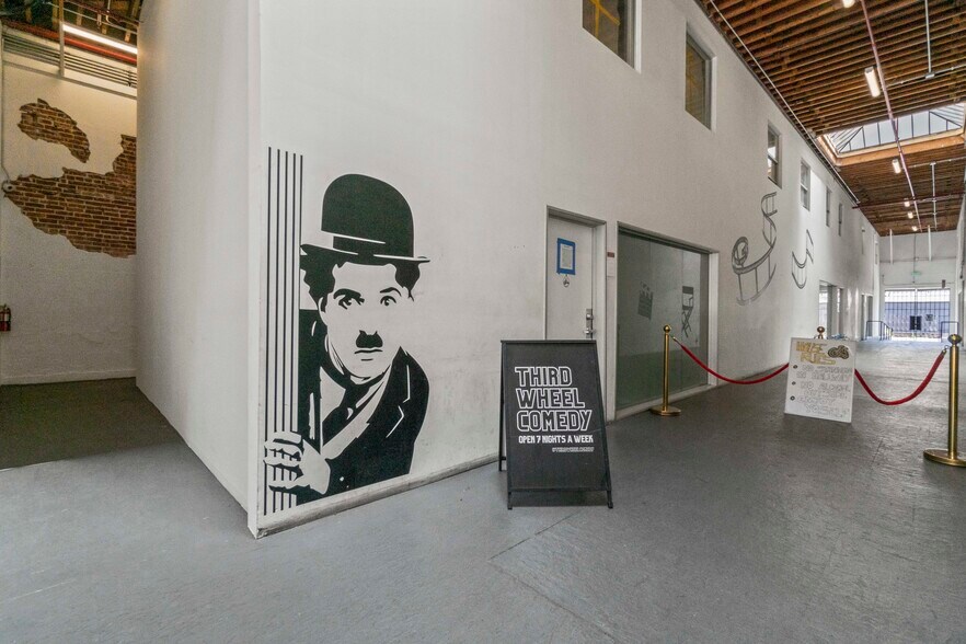 More Photos Of 5176 Santa Monica Blvd, Los Angeles Loft Creative Space For Lease