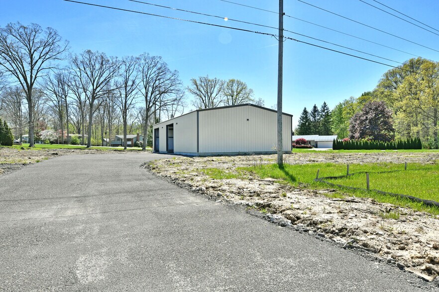 More Photos Of 3218 State Rte 5, Cortland Warehouse For Lease