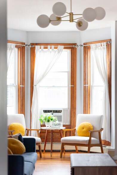 More Photos Of 175 Liberty St, Newburgh Apartments For Sale