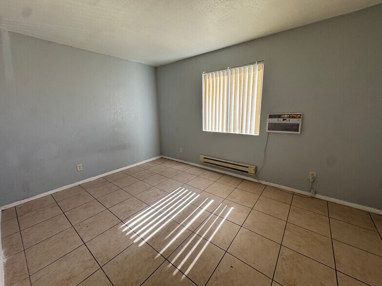 More Photos Of 221 E Olive St, Tucson Apartments For Sale