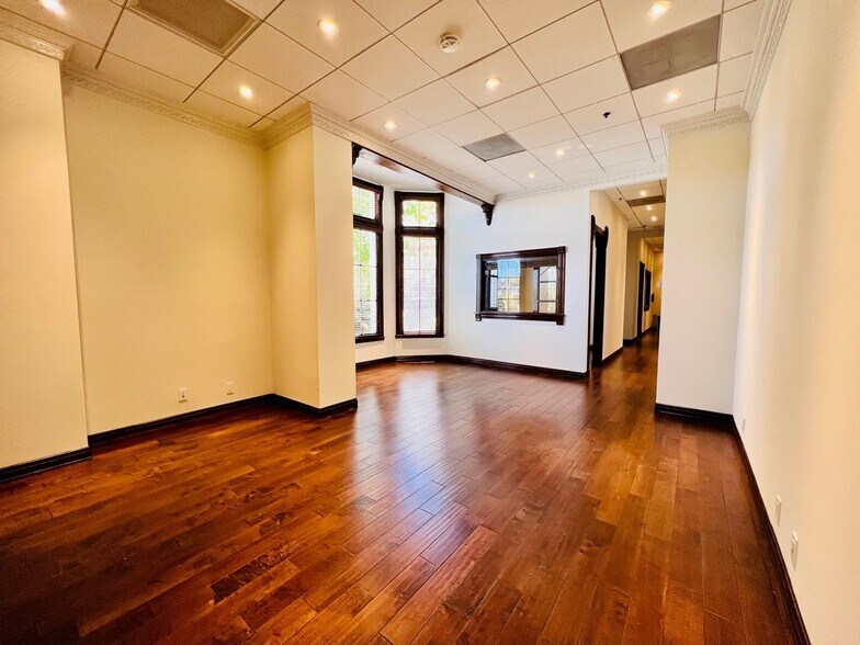 More Photos Of 13323 W Washington Blvd, Culver City Medical For Lease