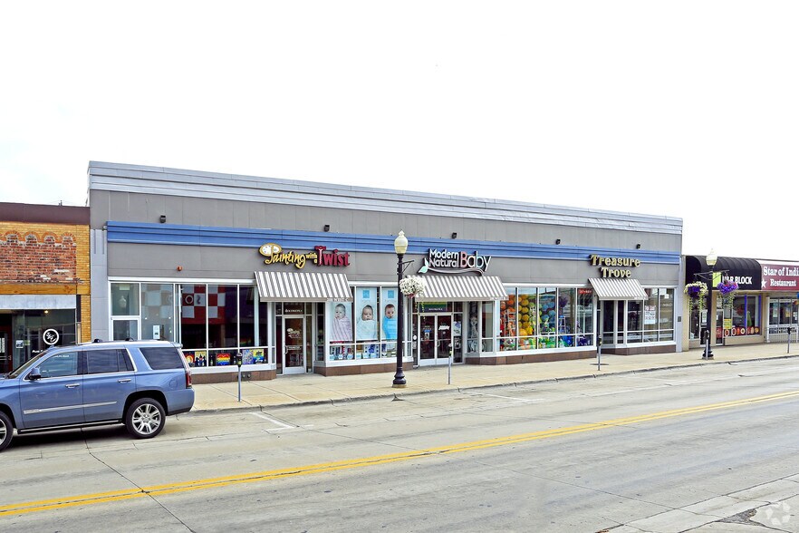 Primary Photo Of 200 W 9 Mile Rd, Ferndale Storefront For Lease