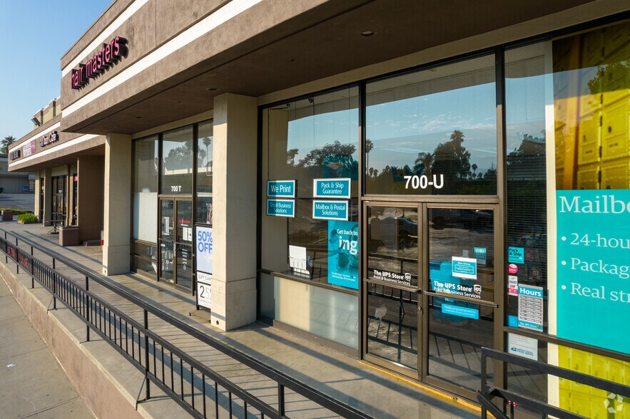 More Photos Of 700 E Redlands Blvd, Redlands Unknown For Lease