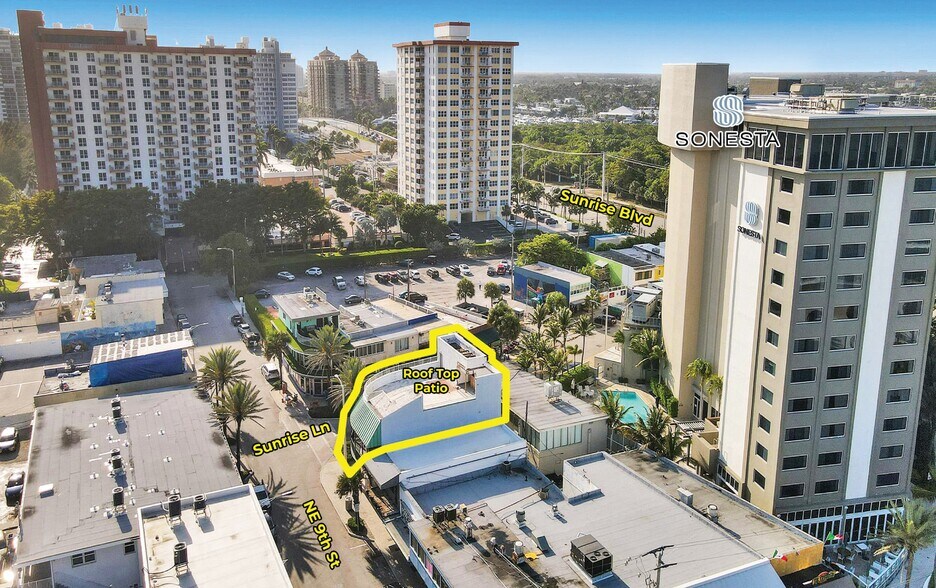 More Photos Of 900 Sunrise Ln, Fort Lauderdale Bar For Lease