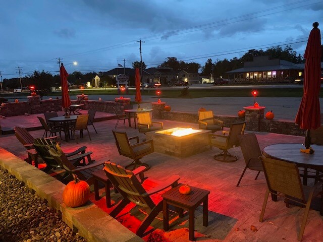 More Photos Of 5781 State Highway 42, Sturgeon Bay Storefront Retail Residential For Sale