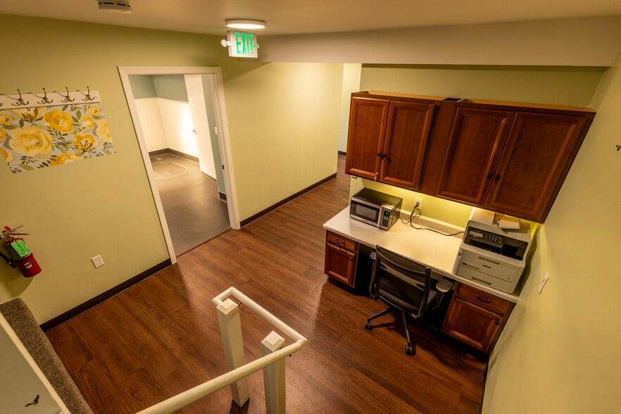 More Photos Of 2025 P St, Sacramento Office Residential For Lease