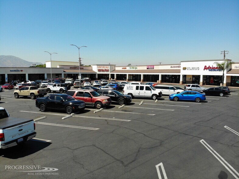 More Photos Of 9934-10048 Sierra Ave, Fontana Unknown For Lease