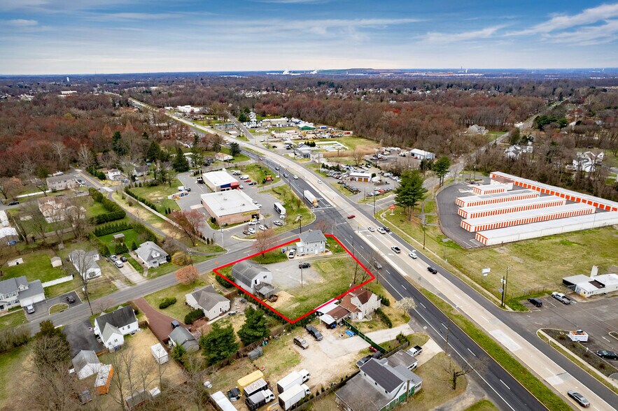 More Photos Of 37 US Highway 130, Trenton Light Manufacturing For Sale