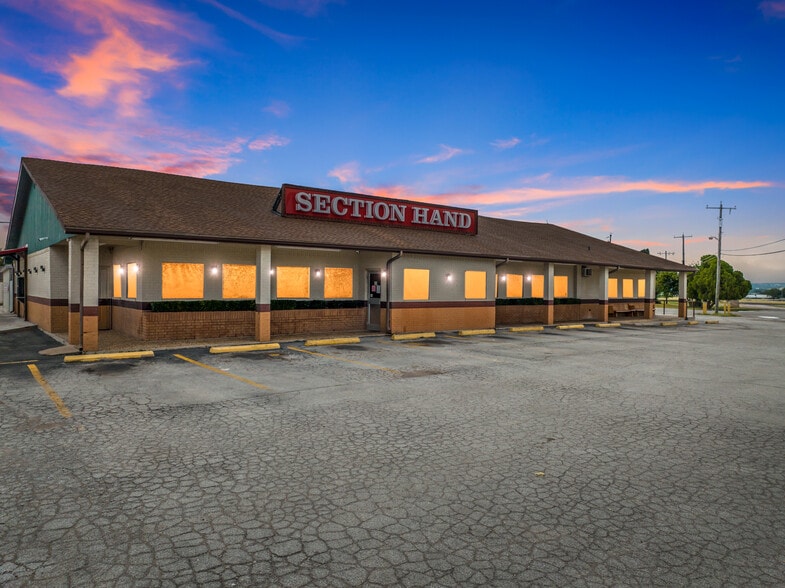 Primary Photo Of 4412 Hwy 377, Brownwood Restaurant For Sale