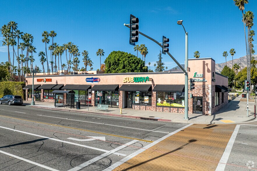 More Photos Of 1655-1671 E Colorado Blvd, Pasadena Fast Food For Lease