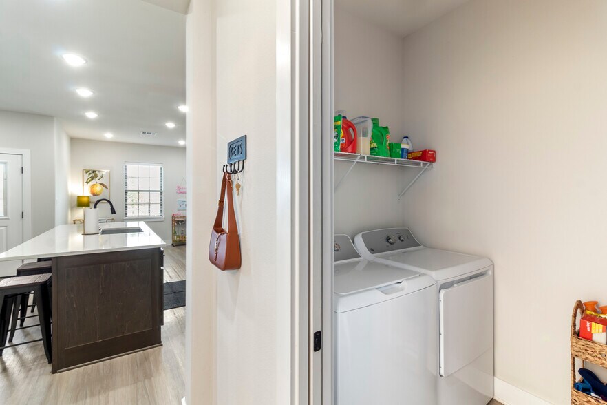 More Photos Of 4038 Gunner Trl, College Station Multifamily For Sale