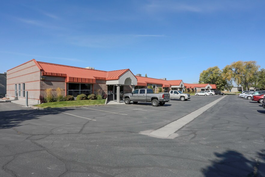 Primary Photo Of 1751 Alexander St, West Valley Coworking Space