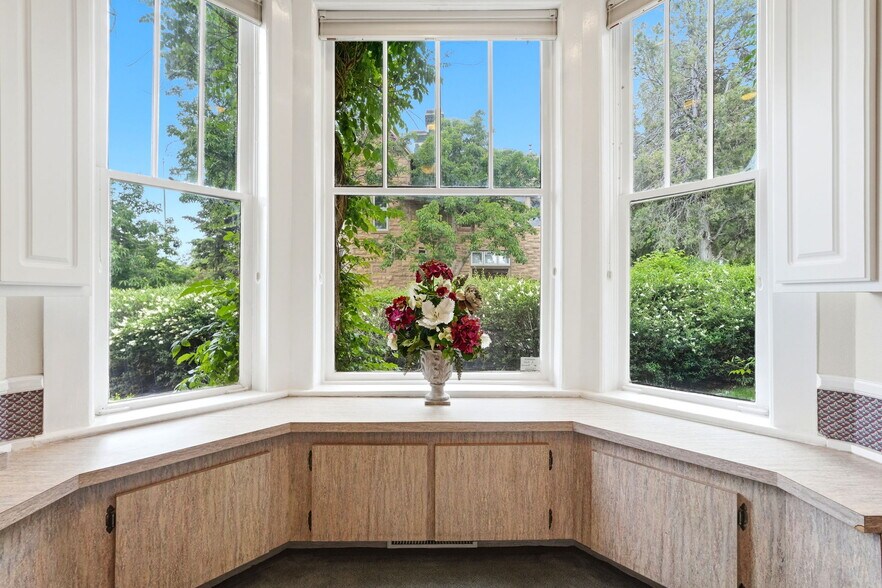 More Photos Of 2439 Broadway St, Boulder Office Residential For Sale