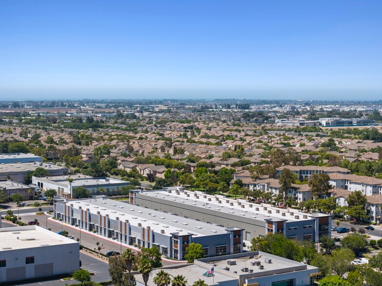 More Photos Of 1400 Graves Ave, Oxnard Distribution For Lease