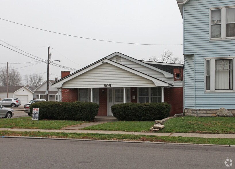 More Photos Of 895 Shuler Ave, Hamilton Office For Sale