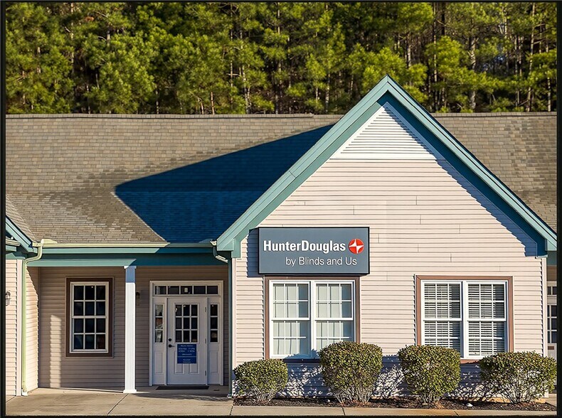 More Photos Of 528 By Pass 123, Seneca Office For Sale