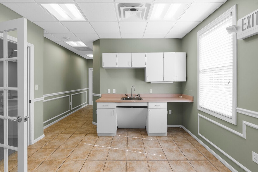 More Photos Of 831 Bald Hill Rd, Warwick Loft Creative Space For Lease