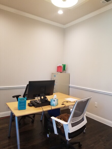 More Photos Of 4425 Plano Pkwy, Carrollton Office For Lease