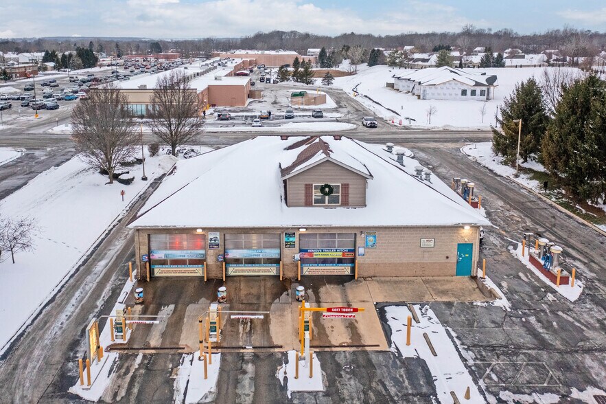 More Photos Of 732 Corylus Dr, Pataskala Carwash For Sale