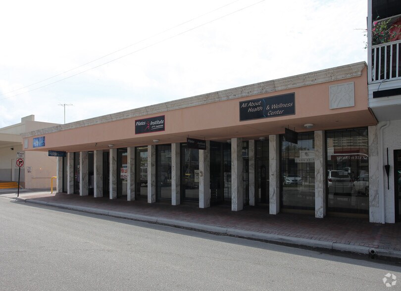 Primary Photo Of 3340-3346 NE 32nd St, Fort Lauderdale Storefront Retail Office For Lease