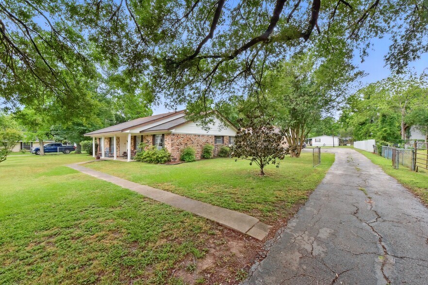 More Photos Of 19617 Haude Rd, Spring Land For Sale