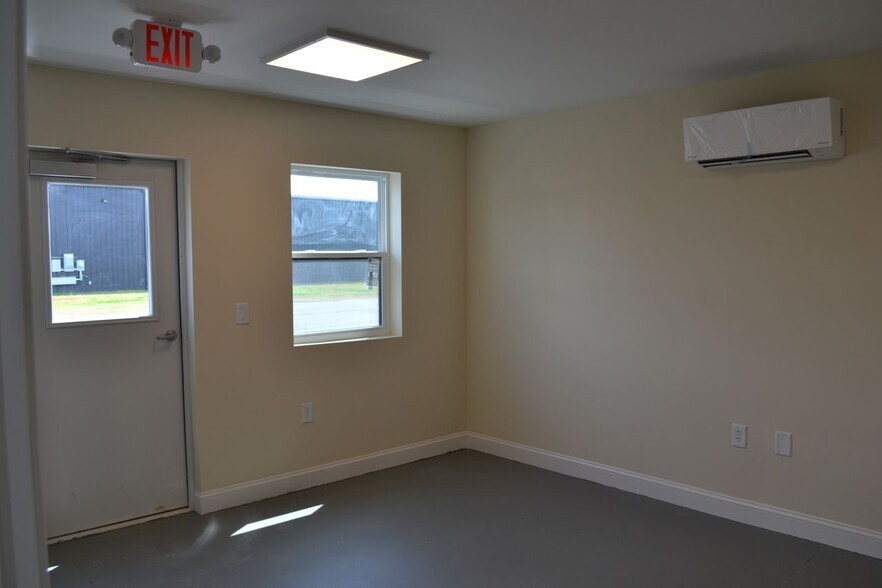 More Photos Of 1739 Woodhurst Ln, Albemarle Unknown For Lease