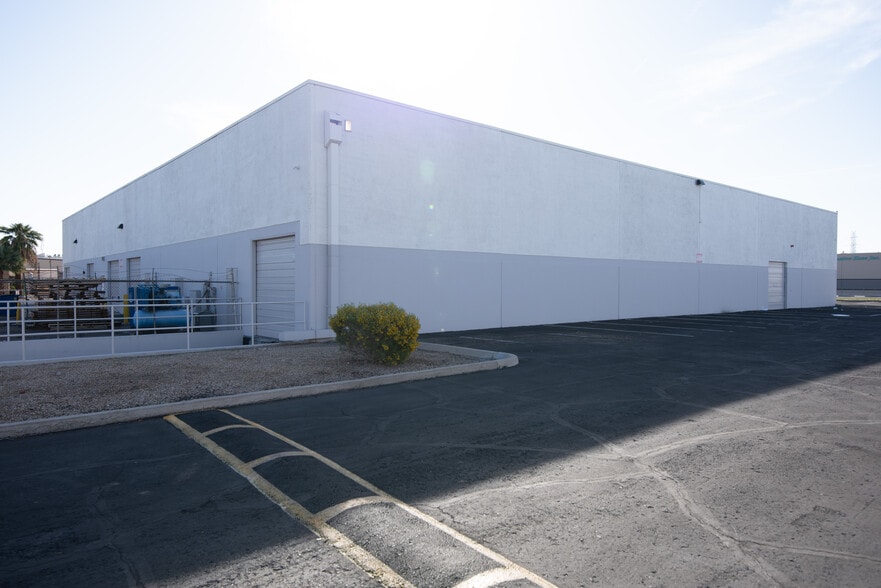 More Photos Of 10 S 48th Ave, Phoenix Unknown For Lease