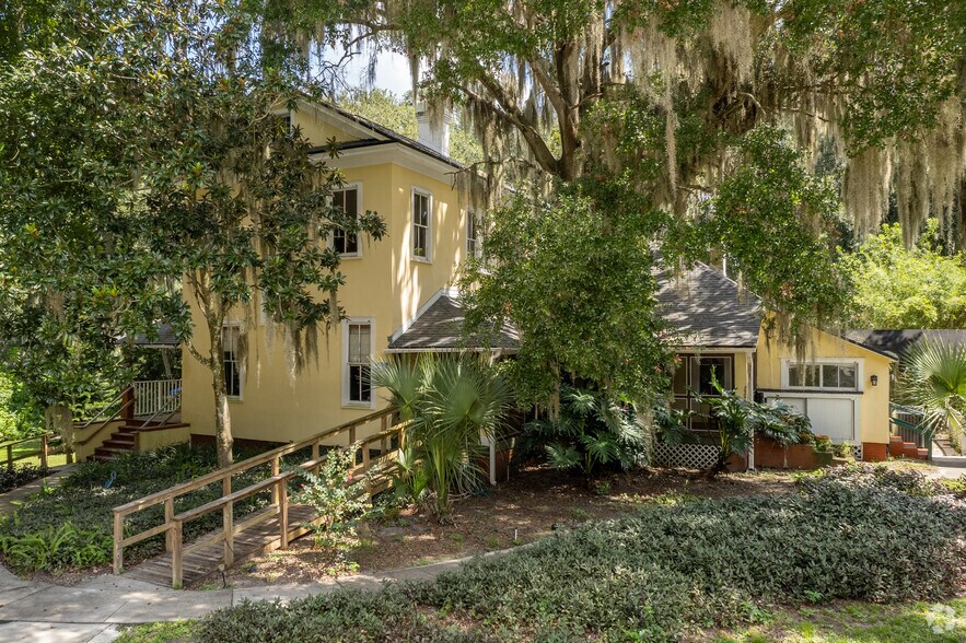 More Photos Of 620 N Tubb St, Oakland Specialty For Sale