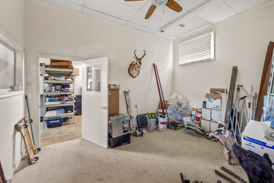 More Photos Of 1358 Plaza Dr, Gainesville Freestanding For Sale