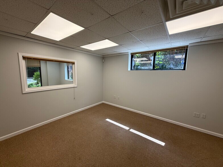 More Photos Of 130 Allen Rd, Sandy Springs Office For Lease