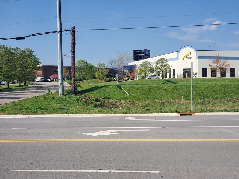 More Photos Of 2 N Commerce Park Dr, Cincinnati Land For Sale