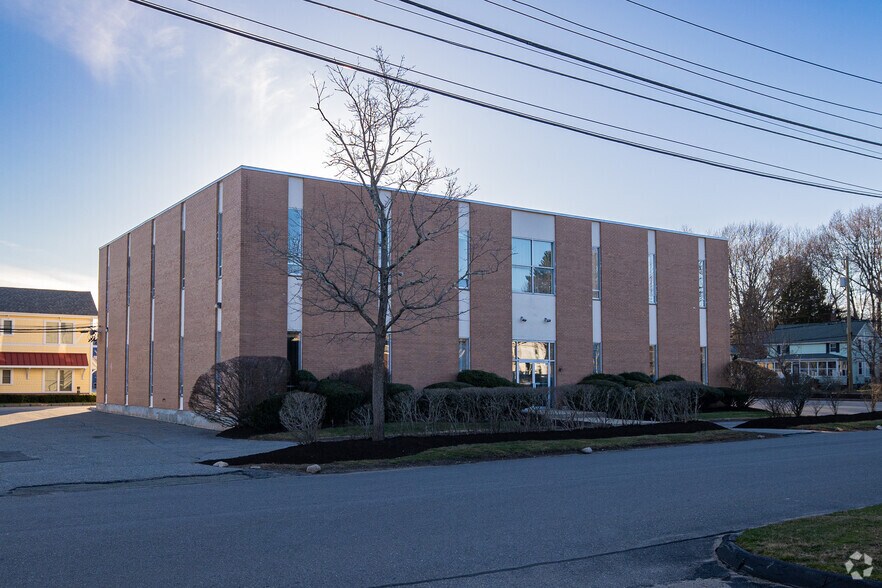 Primary Photo Of 1-3 Deangelo Dr, Bedford Light Distribution For Lease