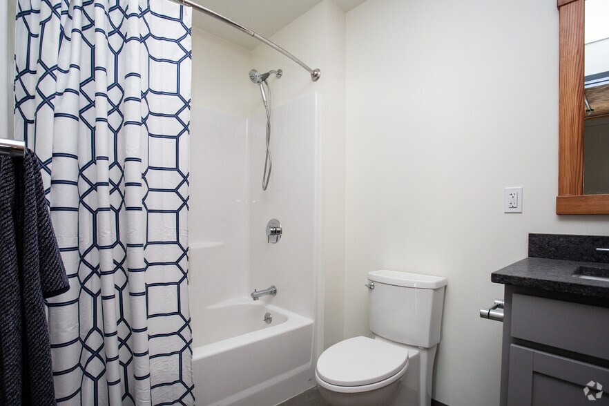 More Photos Of 24 Essex St, Haverhill Apartments For Sale