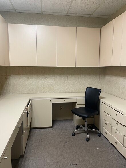More Photos Of 5200 N Federal Hwy, Fort Lauderdale Unknown For Lease