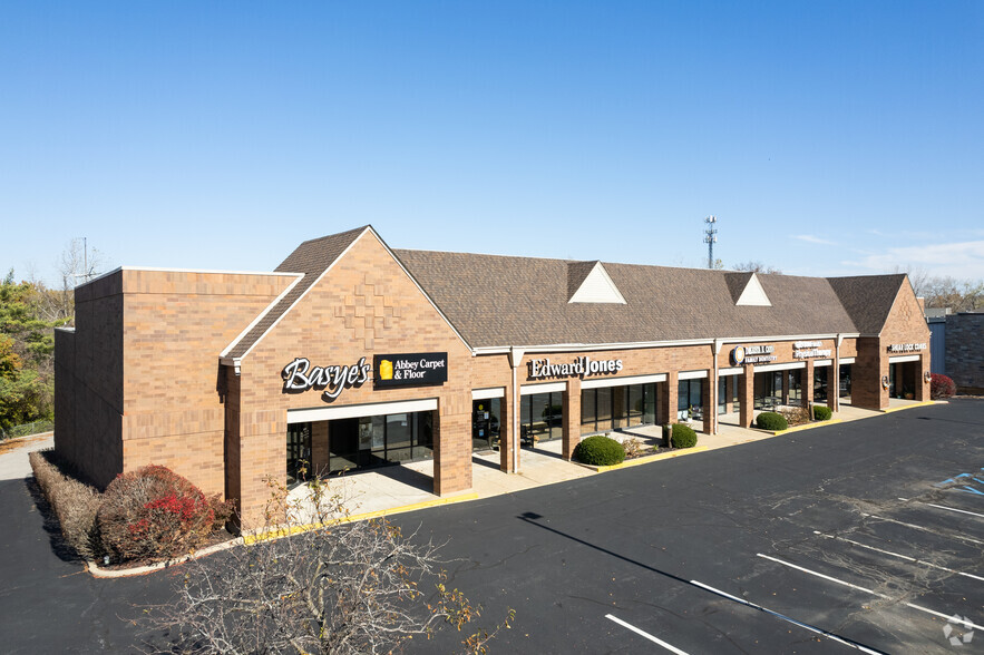 Primary Photo Of 4071-4093 N Saint Peters Pky, Saint Peters General Retail For Lease