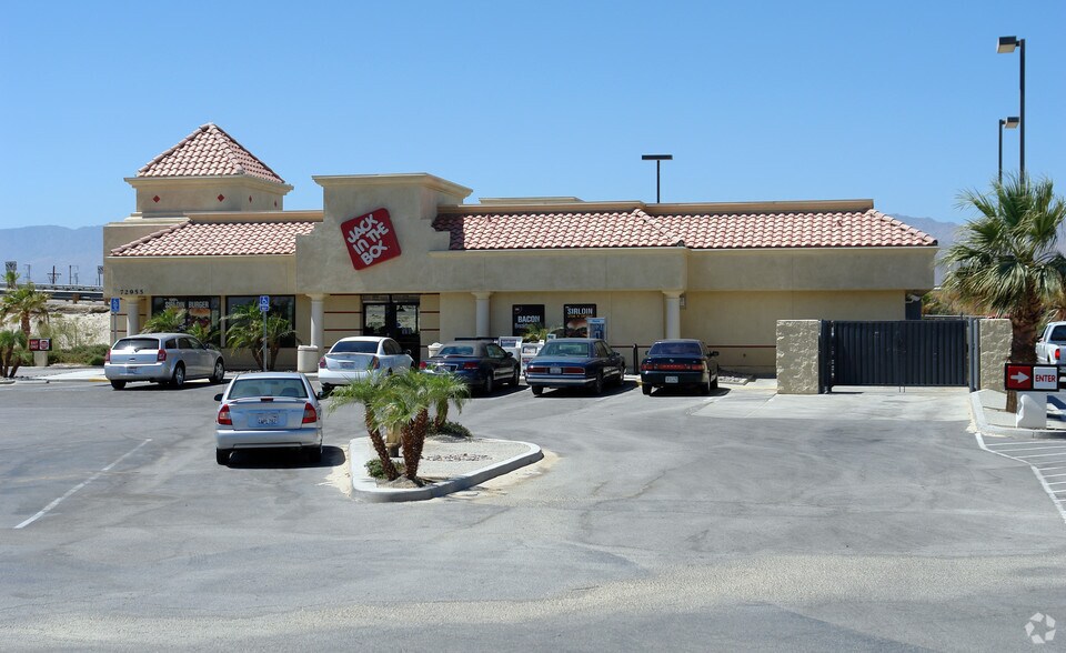 More Photos Of 72955 Varner Rd, Thousand Palms Fast Food For Lease