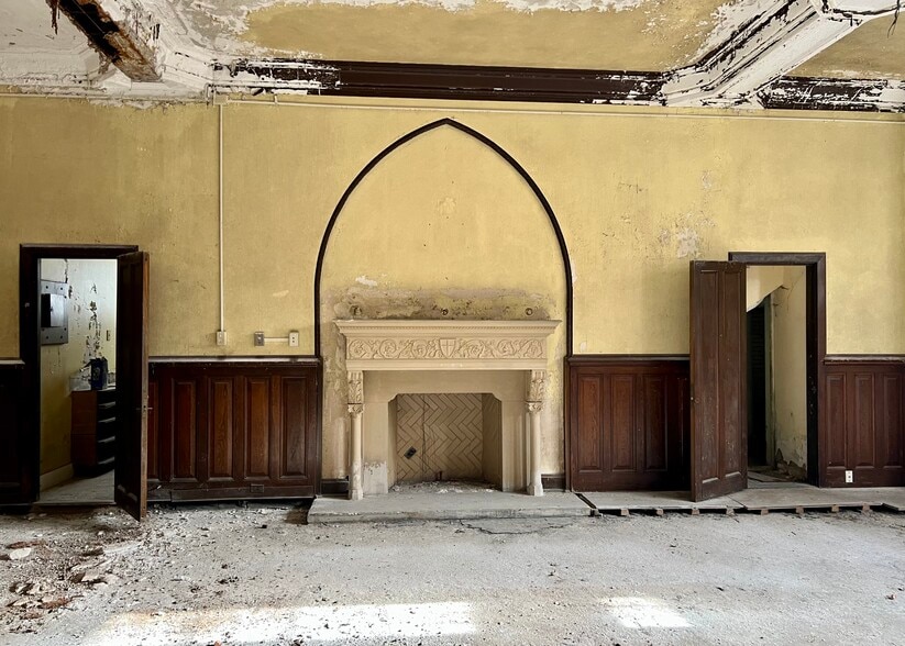 More Photos Of 710 Mulberry St, Pittsburgh Religious Facility For Sale