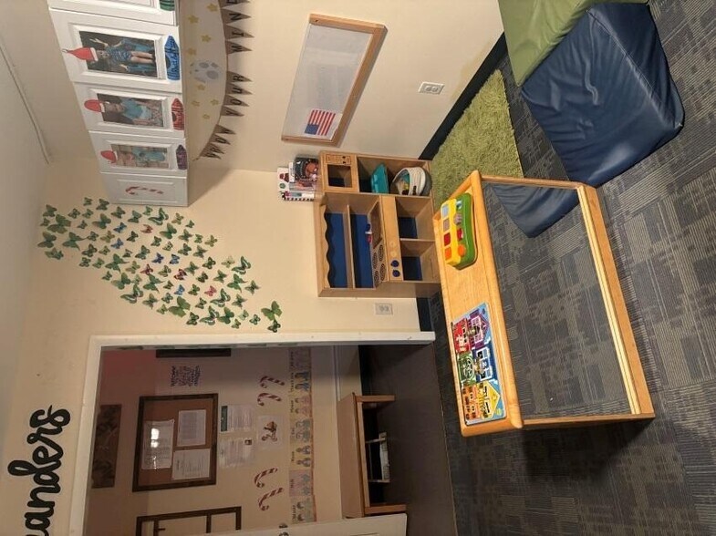 More Photos Of 11749 Snyder Rd, Knoxville Daycare Center For Sale