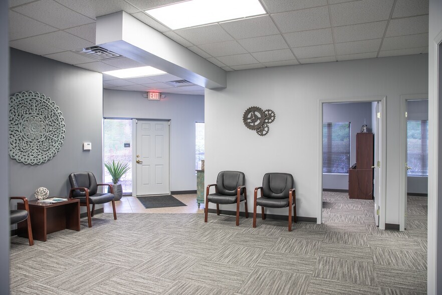 More Photos Of 100 Emerson Ln, Bridgeville Unknown For Lease