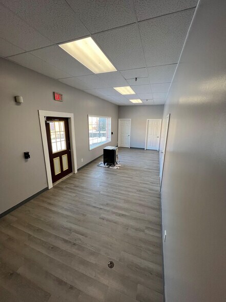 More Photos Of 37 Central Ave, Ilion General Retail For Sale