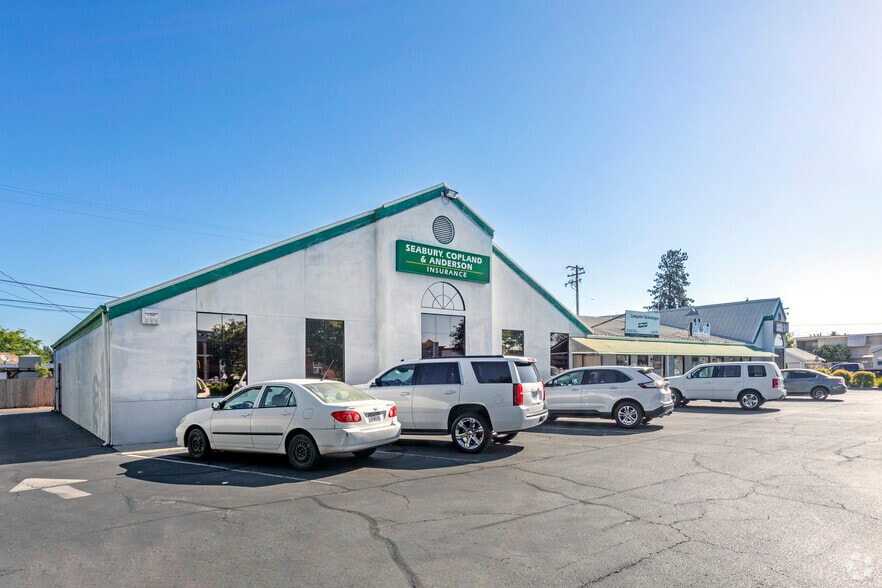 More Photos Of 1501 Howard Rd, Madera Freestanding For Lease