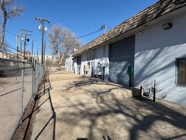 More Photos Of 114 W Fountain St, Colorado Springs Distribution For Sale