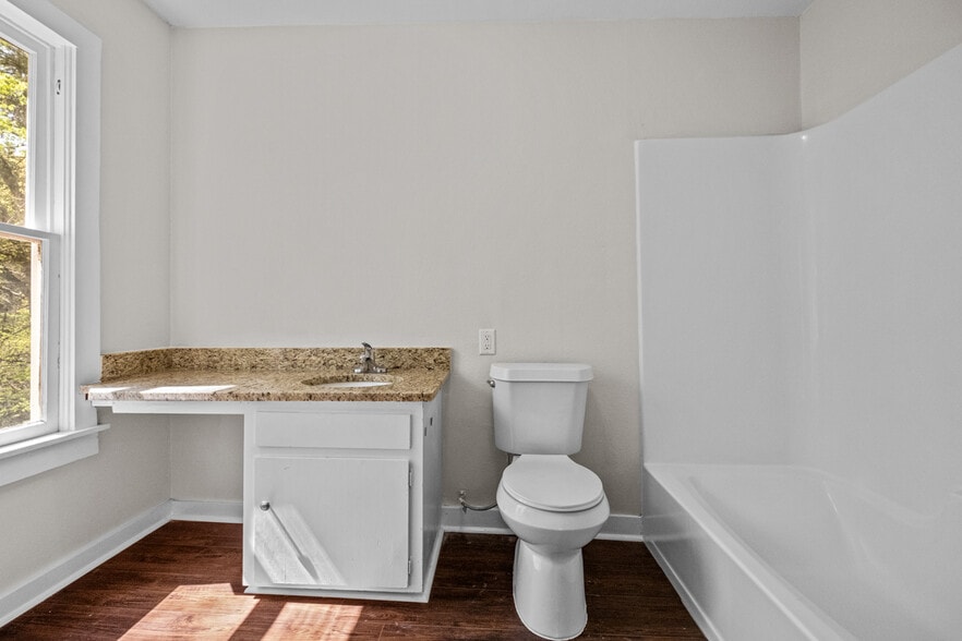 More Photos Of 11394 FM 2661, Tyler Multifamily For Sale