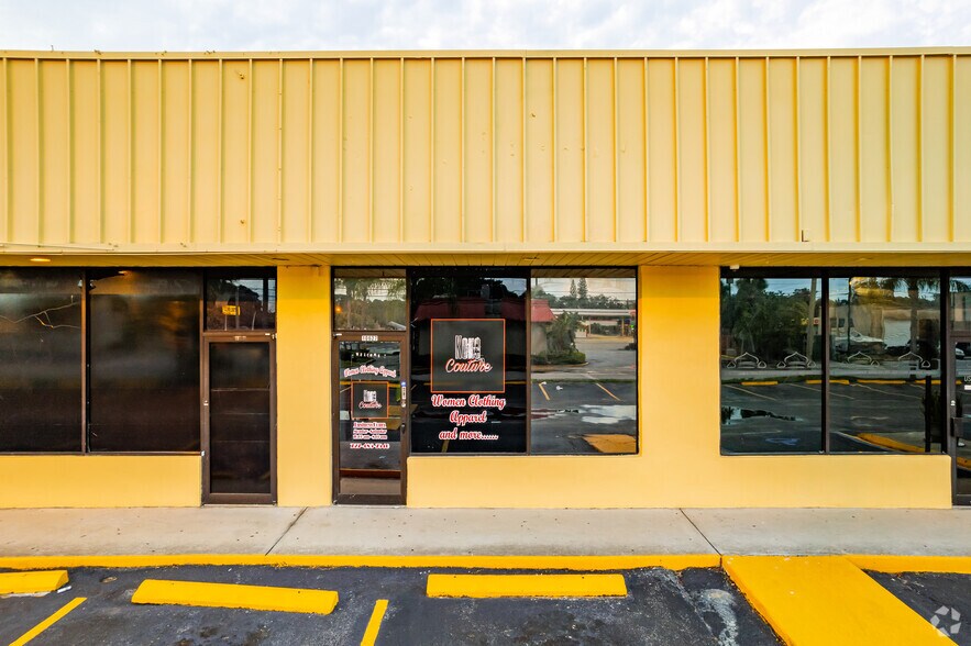 More Photos Of 10601-10641 117th Dr, Largo Restaurant For Lease