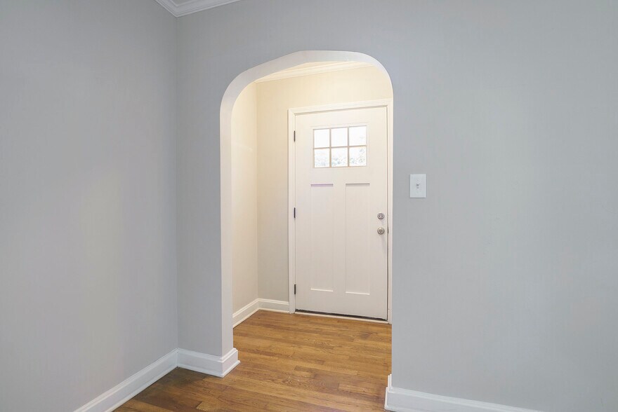 More Photos Of 1409 Georgia Hwy 11, Monroe Office Residential For Sale